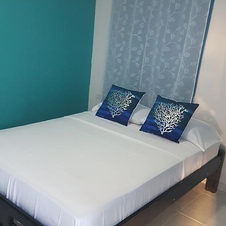 Islander'S Blue House Hotel ซานอันเดรส ภายนอก รูปภาพ