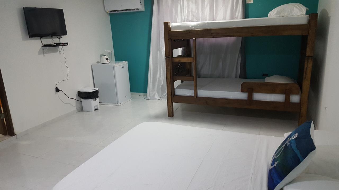 Islander'S Blue House Hotel ซานอันเดรส ภายนอก รูปภาพ
