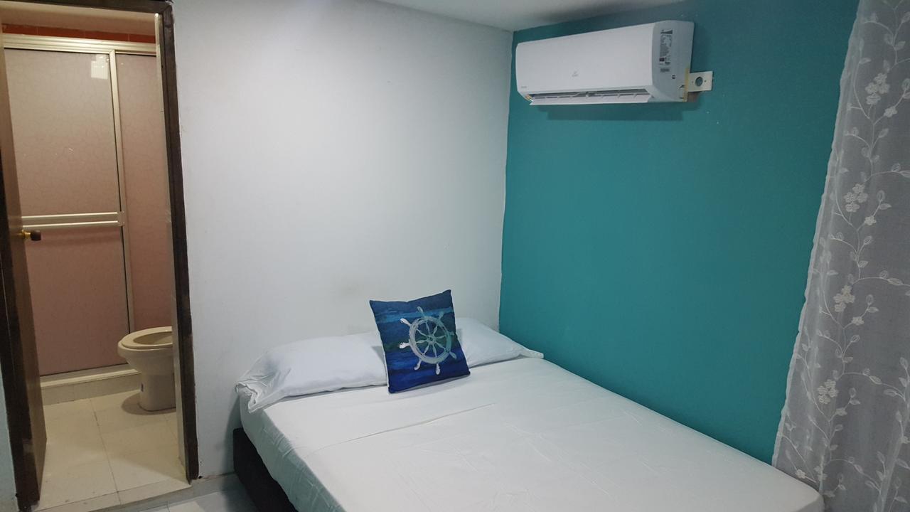 Islander'S Blue House Hotel ซานอันเดรส ภายนอก รูปภาพ