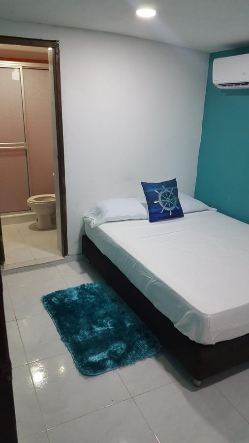 Islander'S Blue House Hotel ซานอันเดรส ภายนอก รูปภาพ